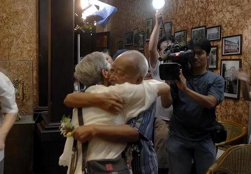 国产业余老头老太视频,国产业余老头老太的温馨生活剪影  第2张